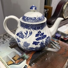 Vintage Barratts Willow Teapot