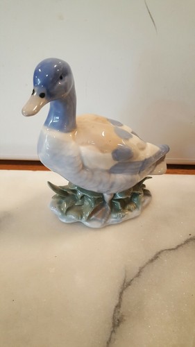 Porcelain duck excellent - duck,