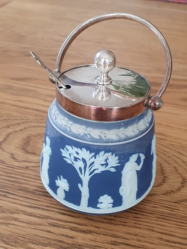 Antique wedgwood dark blue - dark,