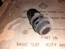 Aircraft Parts AVRO VULCAN 5C1069 TYPE B LAMP RED WARNING WITHOUT NIGHTSCREEN