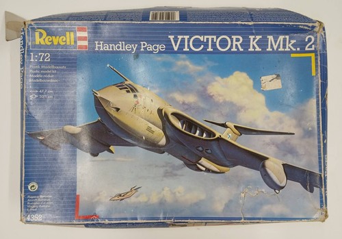 Revell 4352 handley page - 1/72,