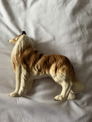 Ceramic dog figurine glossy - figurine,