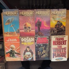 8 x Frank Herbert Sci-fi
