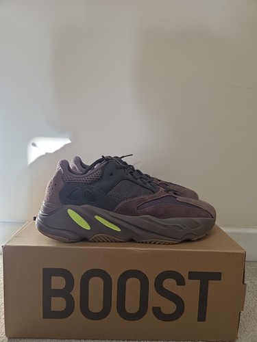 Adidas yeezy 700 mauve - adidas,