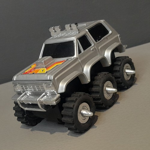 Monster truck 6x6 shakin body - 6x6,
