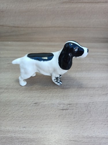 Beswick small black - small, white