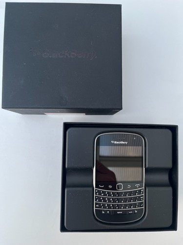 Blackberry bold 9900 8gb - blackberry,