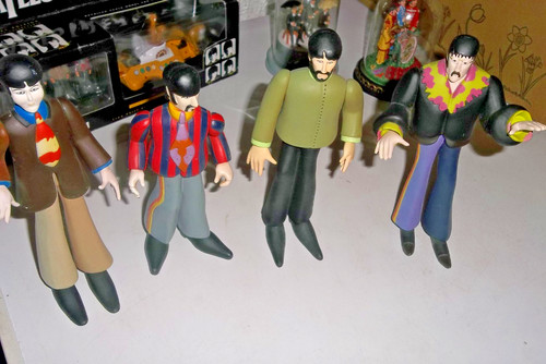 The beatles mcfarlane yellow - the,