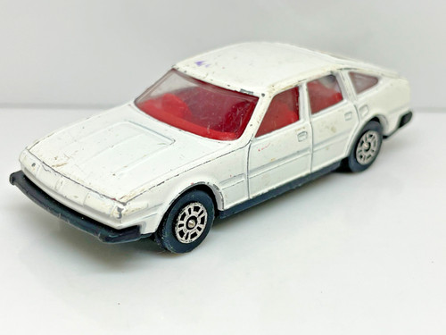 Corgi rover 3500 - white, sd1