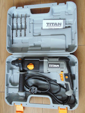 TITAN 230v 750w sds plus rotary hammer drill TTB872SDS