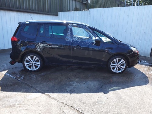 Vauxhall zafira tourer sri - vauxhall,