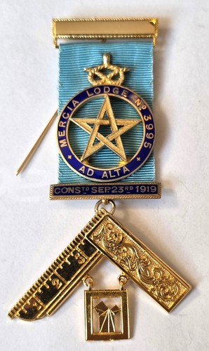 Masonic past master jewel - masonic,