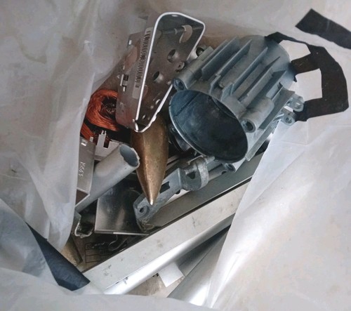 Approx 8kg scrap aluminium - approx,