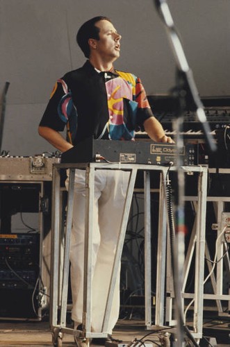 Billy currie performs playing - billy,