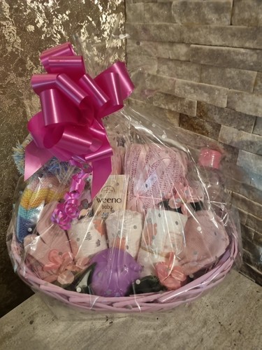 Pink girls baby hamper luxury