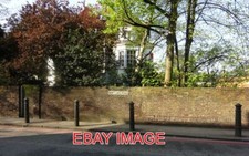 PHOTO  LONDON MORTLAKE ROAD