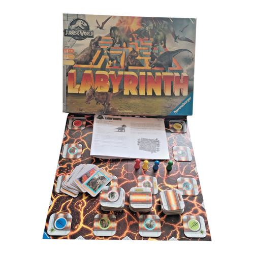 Labyrinth jurassic world - world, board