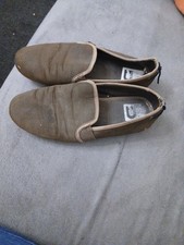 Nicholas Deakins Pumps. Size