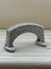 Wade - Rare Bridge  - Aquarium