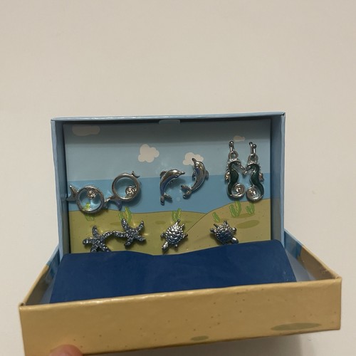Avon under the sea treasures - avon,