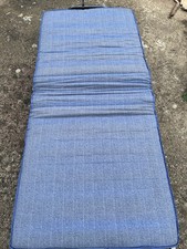 Single portable foldable bed