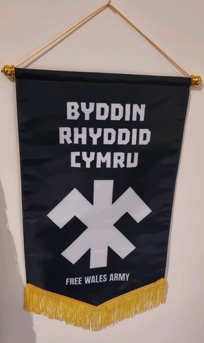 Fwa free wales - wales, white