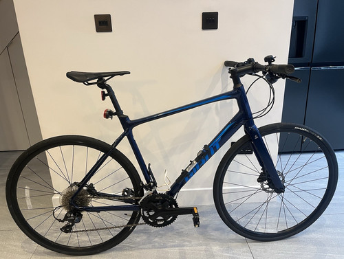 Giant hybrid bike 700c blue - giant,