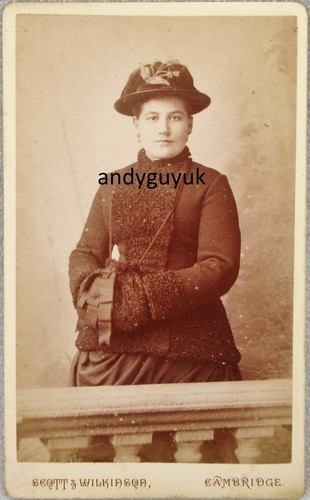 Cdv lady hand - lady, trim