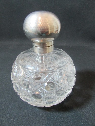 Large silver topped cut - silver,