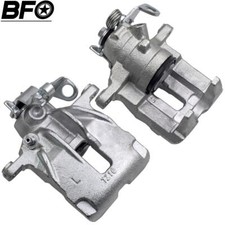2x Rear L & R BRAKE CALIPERS for Vauxhall Vivaro Van 1.9 2.0 2.5 4414622 4414623