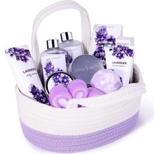 Body & Earth Lavender Spa Gift