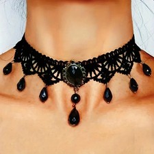 [Gothic Choker Necklace]