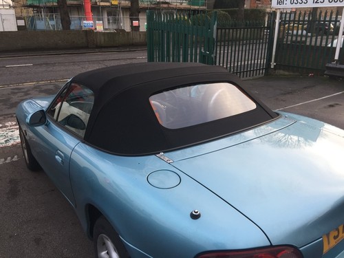 Mazda mx5 mk2 - soft, top