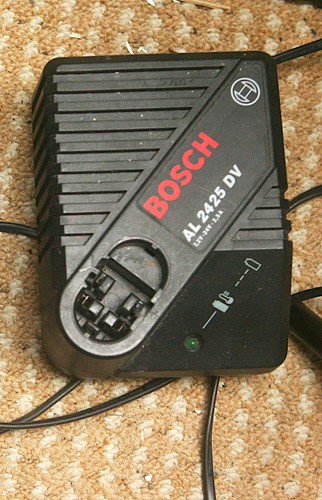 Bosch 2425 battery - al, dv