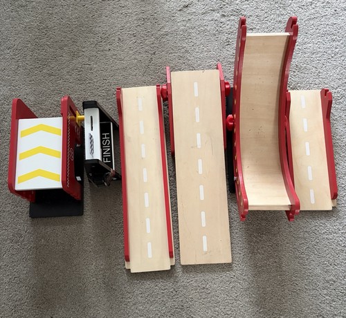 Aldi little town wooden - town, red