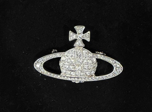 Vivienne westwood crystal orb - vivienne,