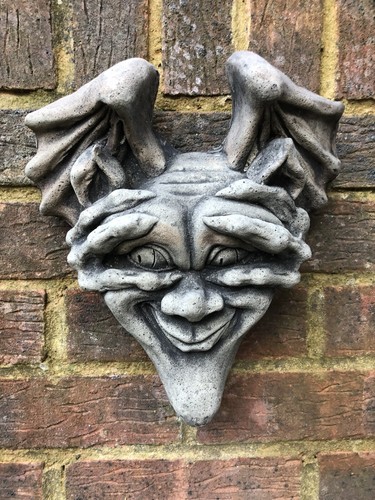 Peeker gargoyle wall hanging - hanging,