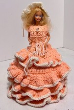 BARBIE Mid  70's Doll 12'' Crocheted toilet paper cover Light Orange, White