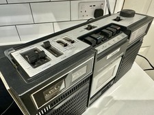 ferguson 3T04 1980’s Retro Boom Box Ghetto Blaster