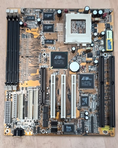 Pcchips m577 super - m577, socket
