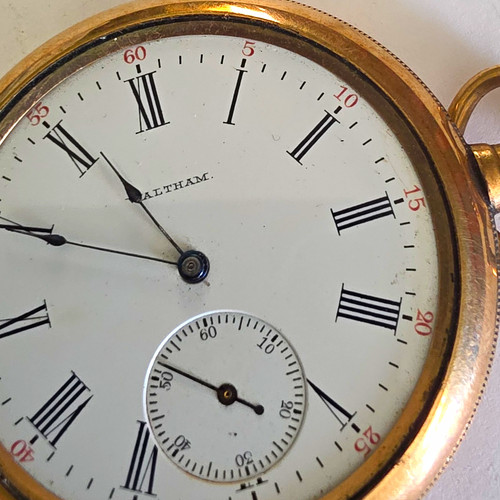 Waltham pocket watch - watch, gold