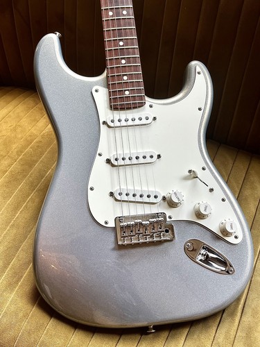 Rare 2019 fender player - fender,