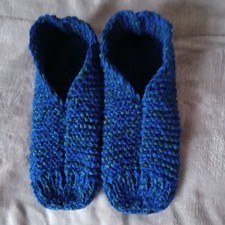 Hand knitted men slippers