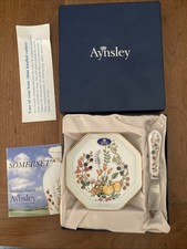 Aynsley Somerset Butter Knife And Plate Set