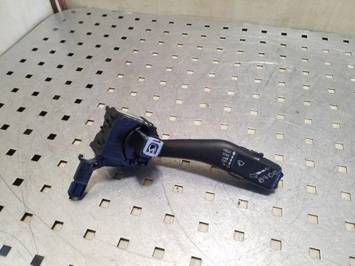 Seat leon 1p1 wiper - seat, handle