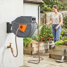 Retractable hose reel wall - hose,