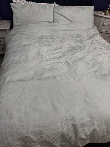 Laura ashley jacquard duck - ashley,