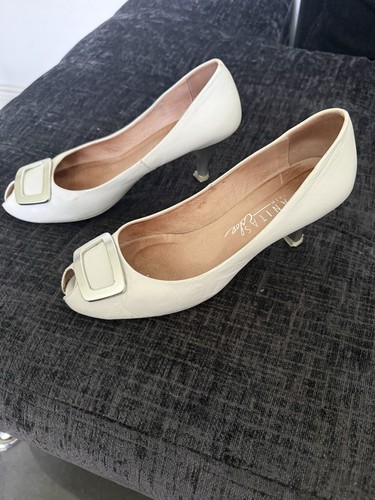 Ladies cream hispanitas open - cream,