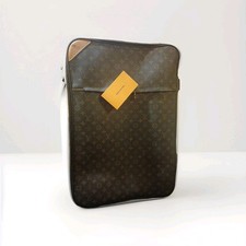 Louis Vuitton Pegase Suitcase