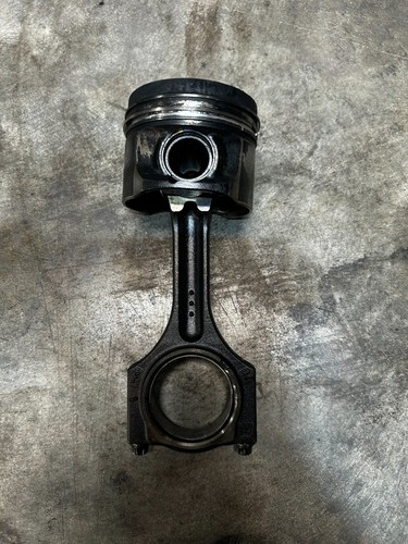 Bmw n47 diesel piston conrod - diesel,